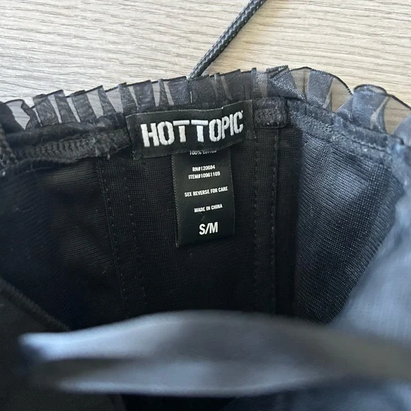 Goth Solar Corset w/ Lace Detail - Picture 5 of 5